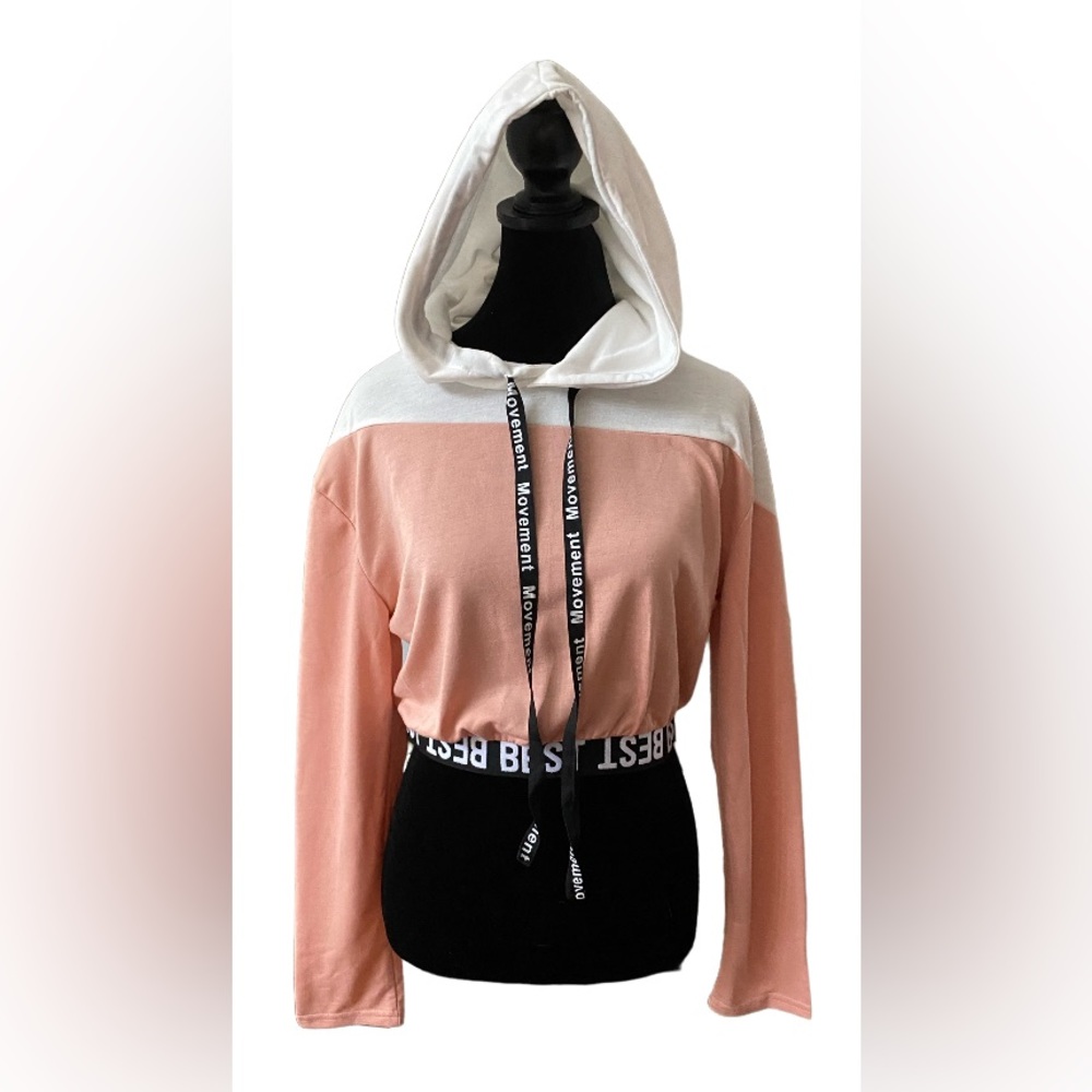 SweatyRocks: Cropped Pink and White Athletic Pullover Hoodie Sweatshirt